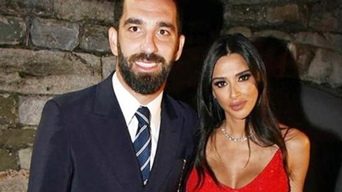 Arda Turan'dan bir ilk! Sosyal medyadan paylaştı