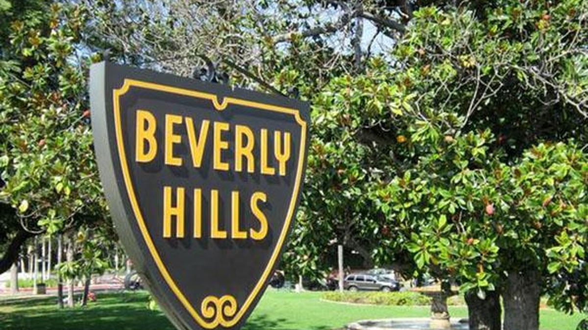 Beverly Hills, ABD'de tütün satışını yasaklayan ilk şehir oldu
