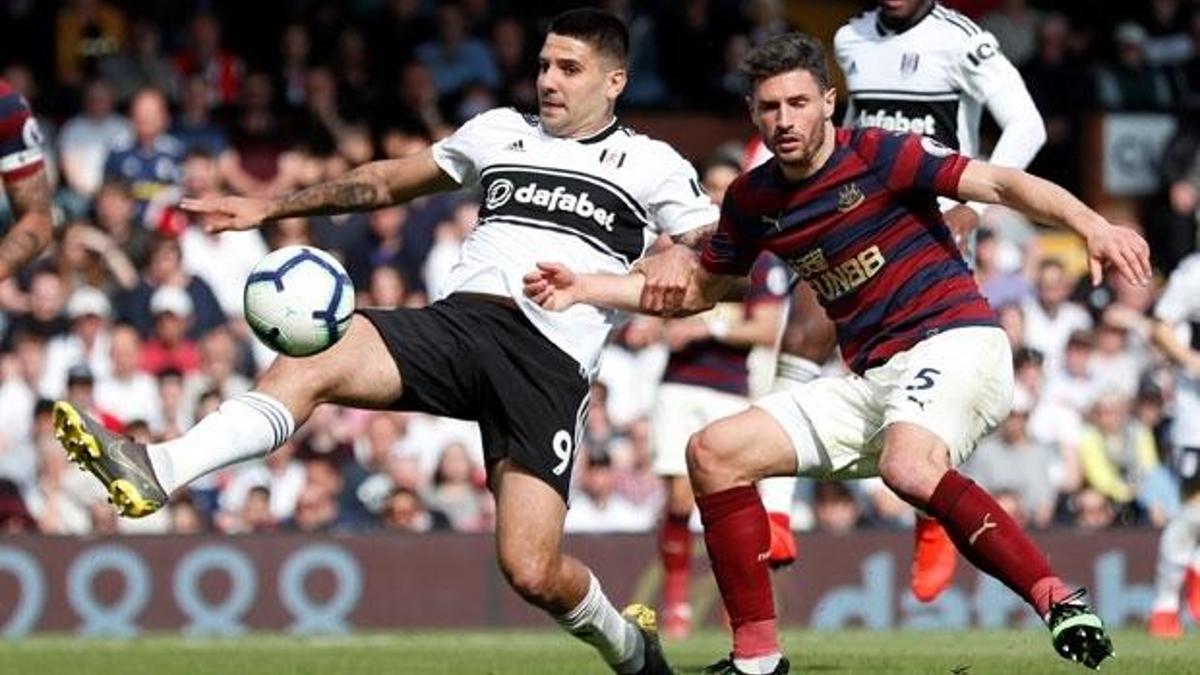 Fenerbahçe'den Fulham'a Mitrovic teklifi!