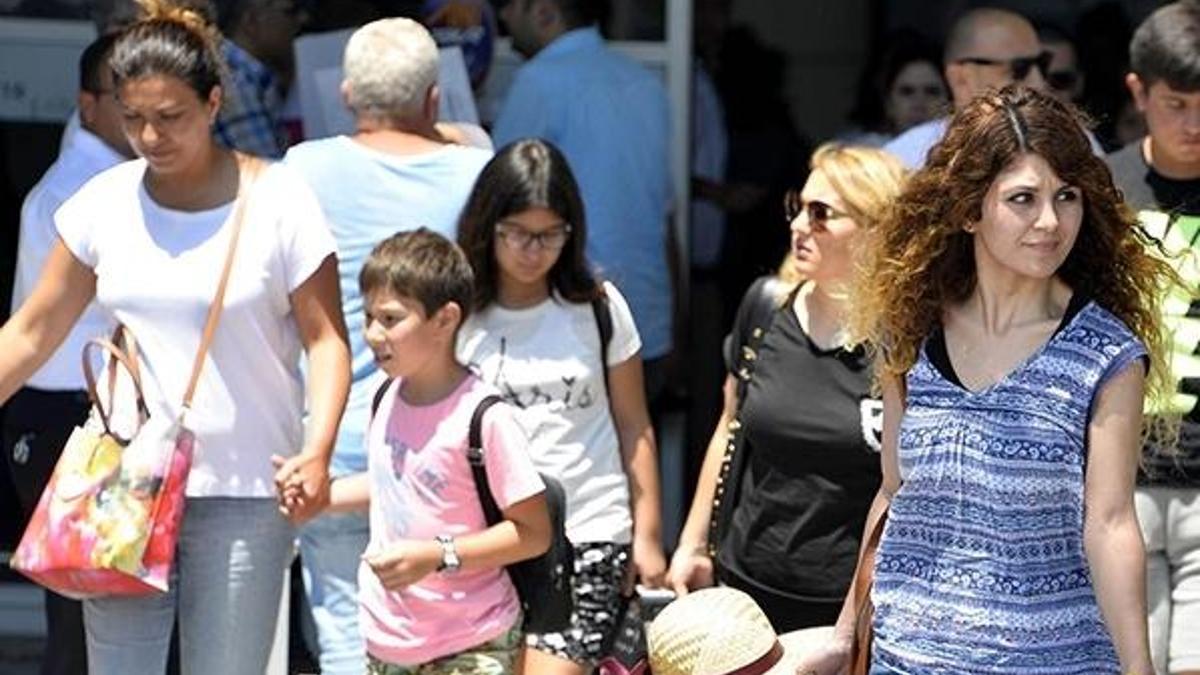 Tarihe geçtiler! Bayramda Antalya'ya 2 milyon ziyaretçi