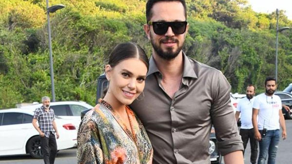 Aslı Enver ile Murat Boz'dan evlilik sinyali