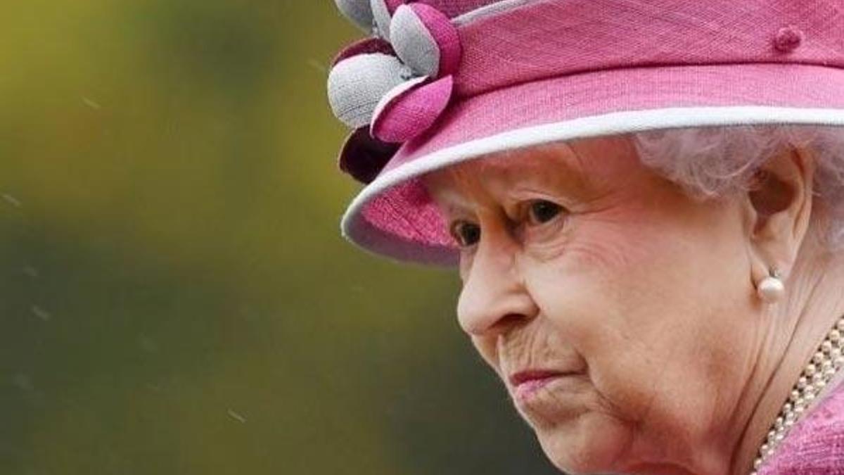 Kraliçe 2'nci Elizabeth villasını satıyor