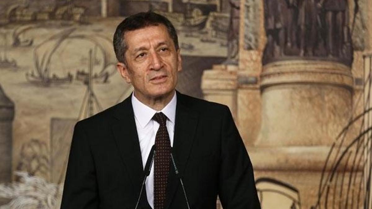 Bakan açıkladı! 20 bin öğretmen atanacak