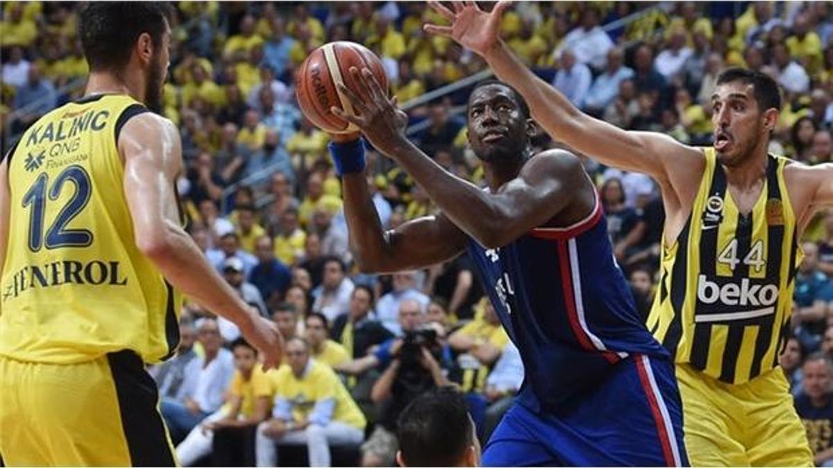 Şampiyonluk serisinde Anadolu Efes önde!