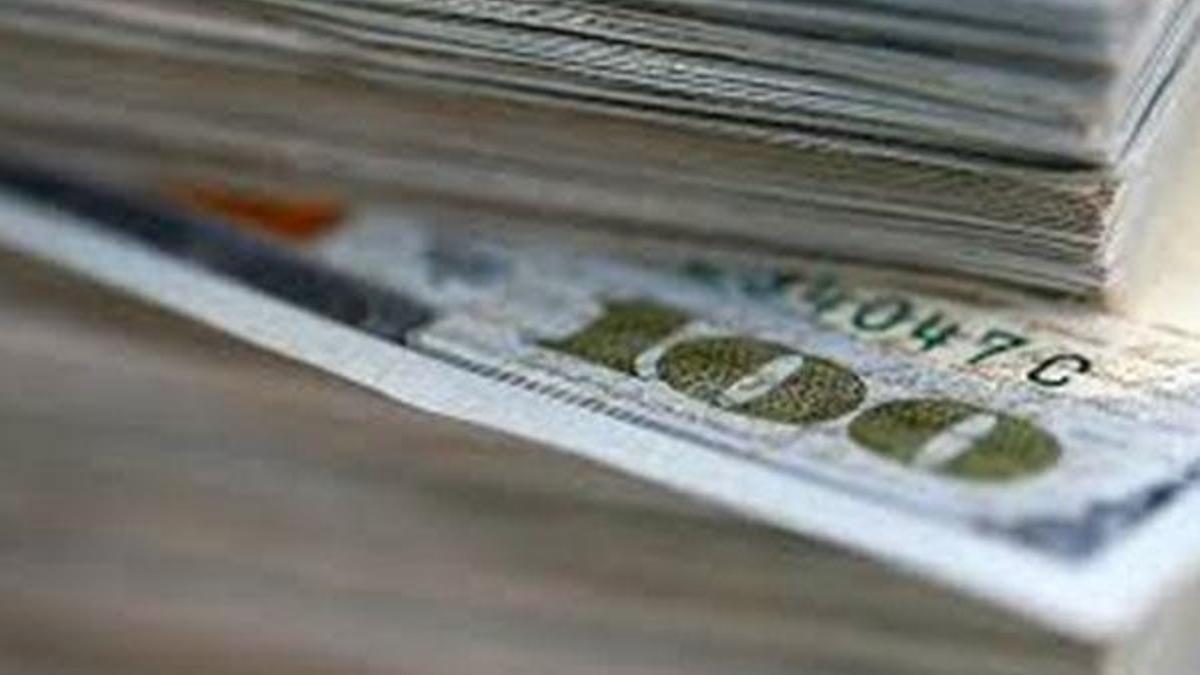 Nisanda cari açık 1.3 milyar dolara geriledi