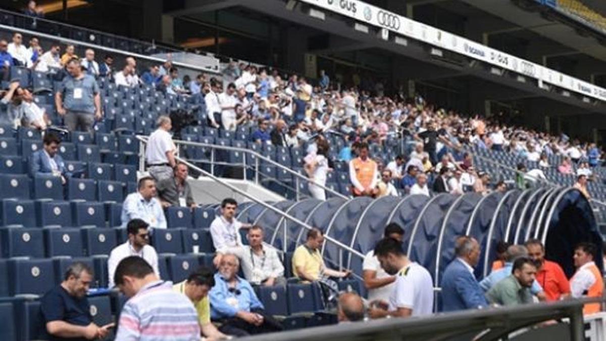Fenerbahçe'de tüzük değişikliği kongresi yapılamadı!