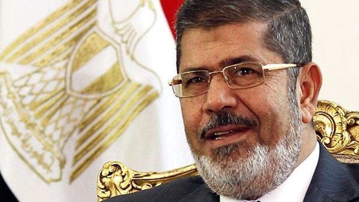 Mursi'nin cenazesine ailesi dışında katılıma izin verilmedi