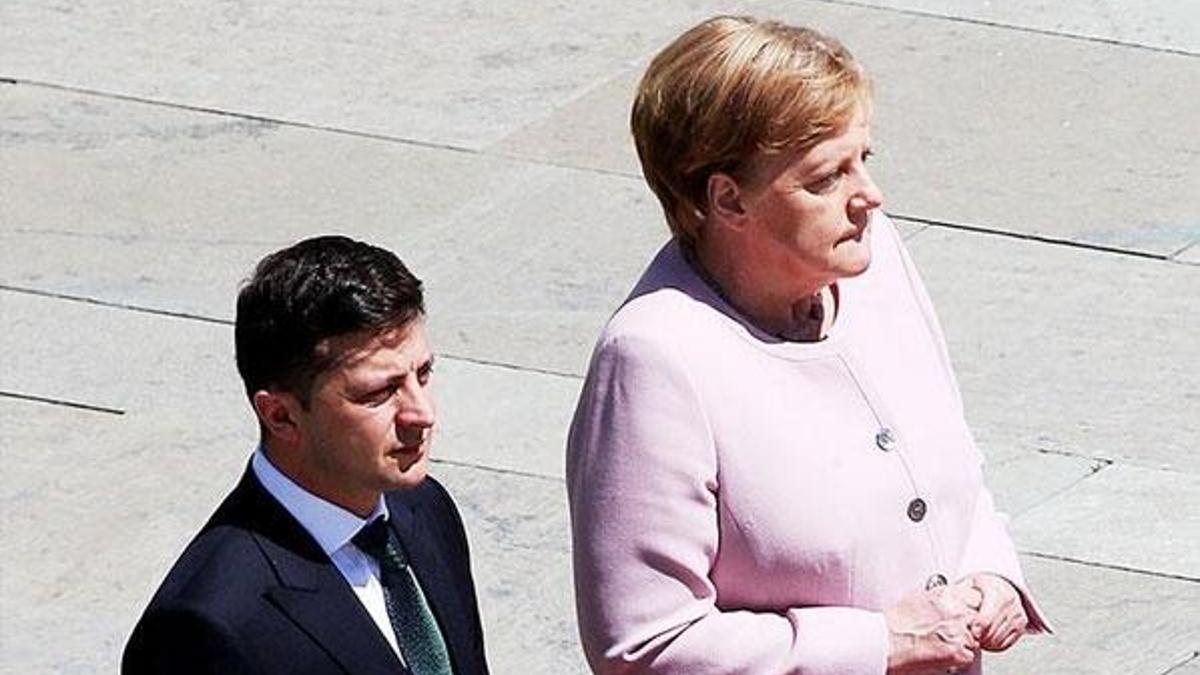 Merkel fenalaştı!