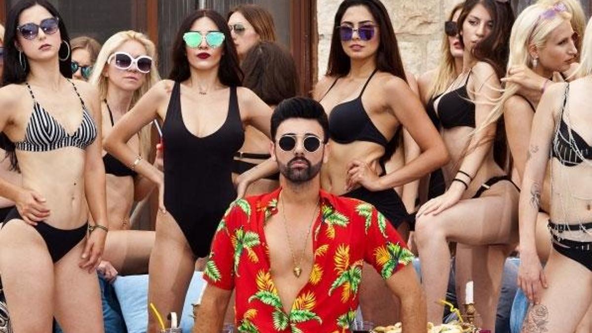 Taha Özer'den ikinci klip!
