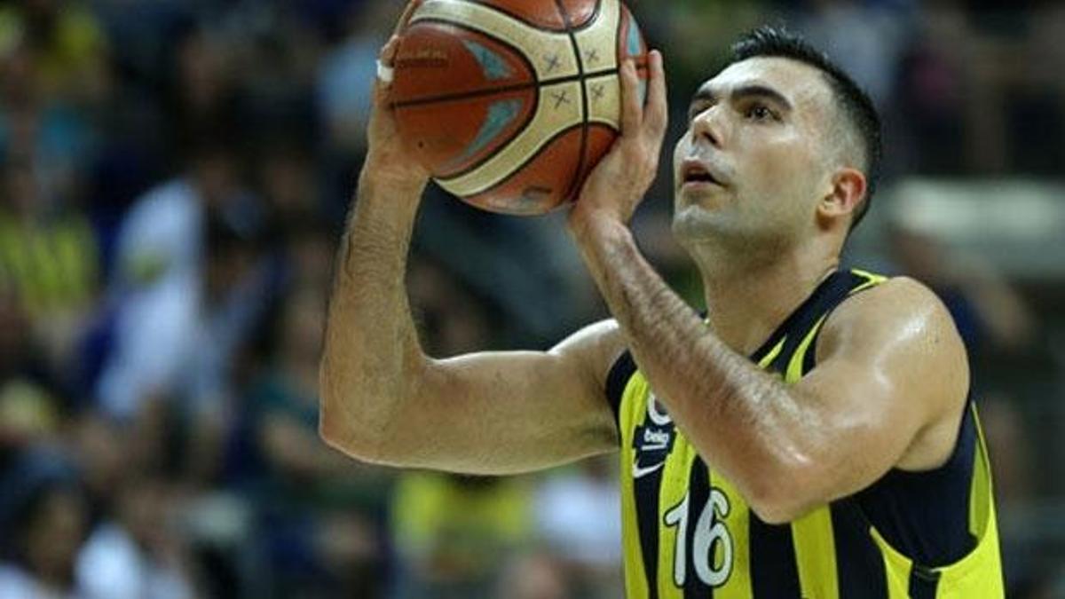 Fenerbahçe'den Barcelona'ya gidiyor!
