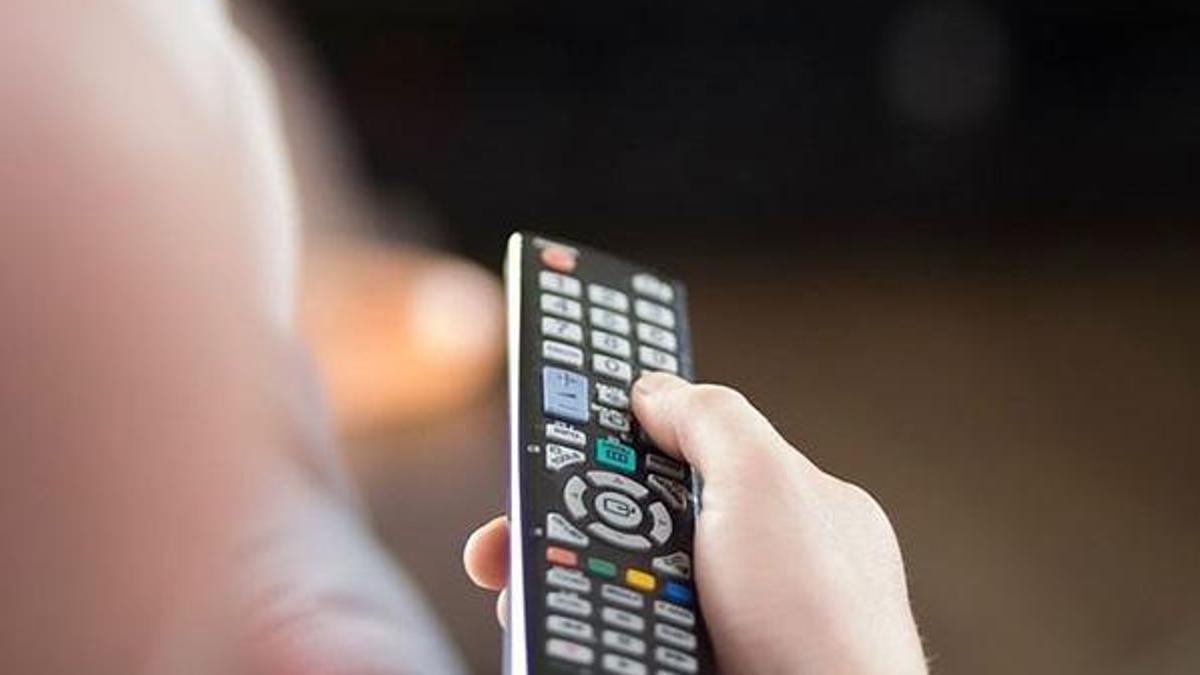 Televizyon karşısında oturmak, erken ölüm riskini artıyor!