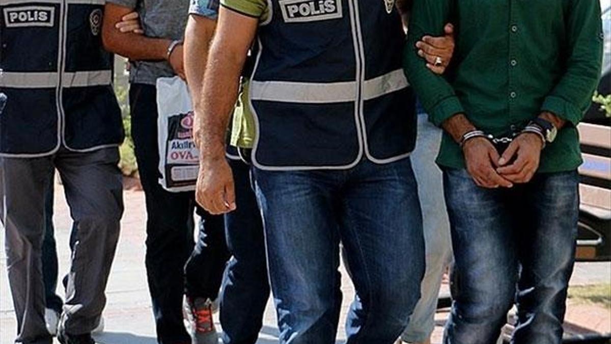 Sakarya'da DEAŞ operasyonu! 5 şüpheli tutuklandı