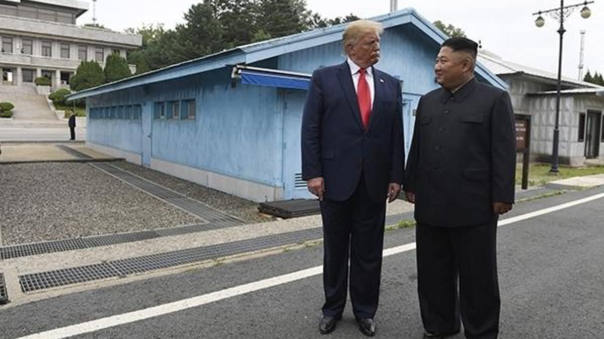 Trump ve Kim’in görüştüğü bölgede tanımlanamayan uçan nesne paniği