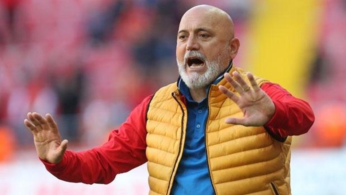 Kayserispor Hikmet Karaman'la sözleşme uzattı