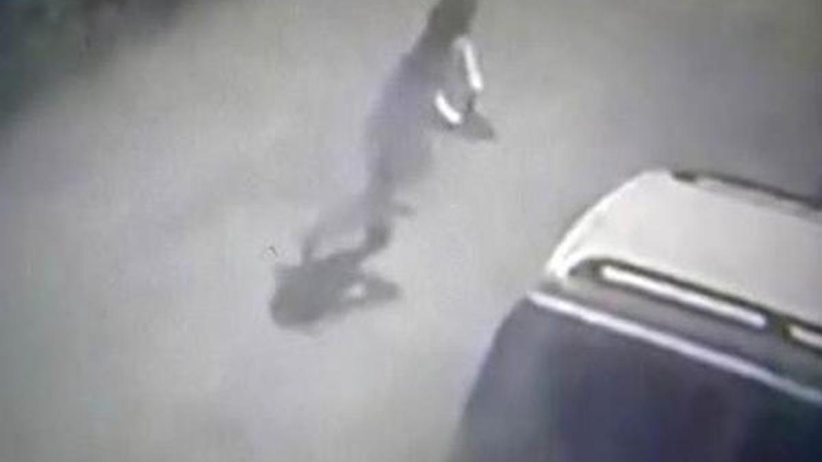 Pendik’te iş adamına silahlı saldırı kamerada