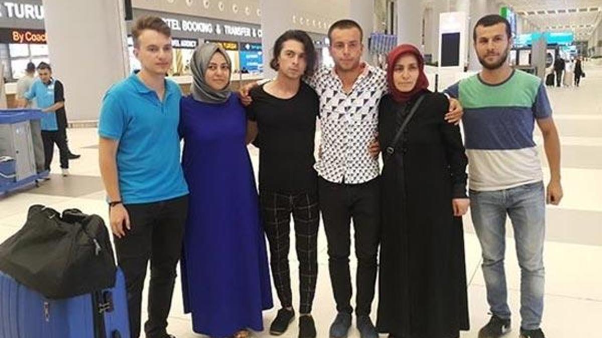 Hafter güçlerinin alıkoyduğu 6 gemici İstanbul'a geldi