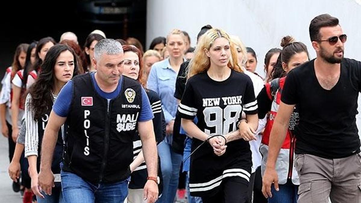 Adnan Oktar iddianamesinde 215 şüpheli, 98 müşteki yer aldı