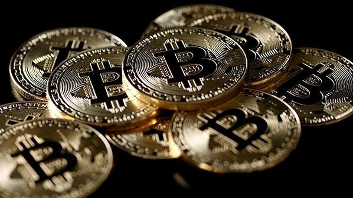 İran Bitcoin'i yasakladı