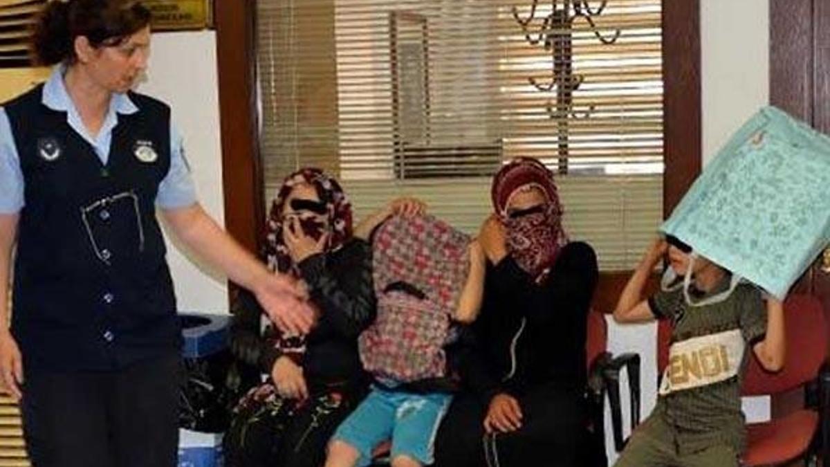 'Çocuklarına çöpten meyve yediriyormuş gibi yapıp...'