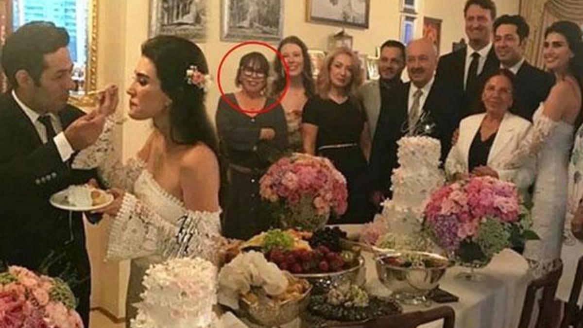 İdil Fırat, Sezen Aksu'nun doğum gününü kutladı