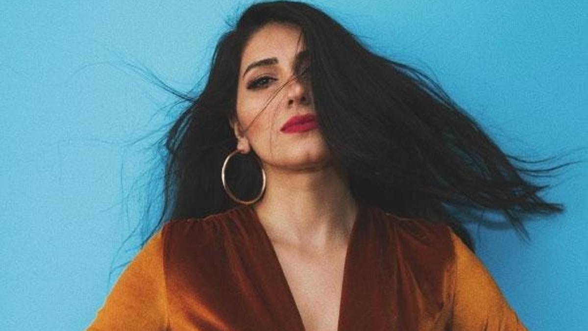 Meral Okay'a saygı duruşu!