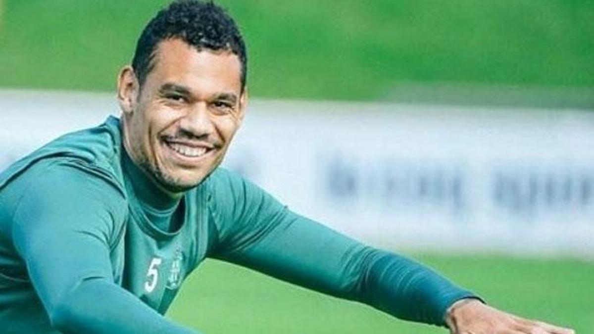 Beşiktaş'ta rota Kolodziejczak'a döndü!