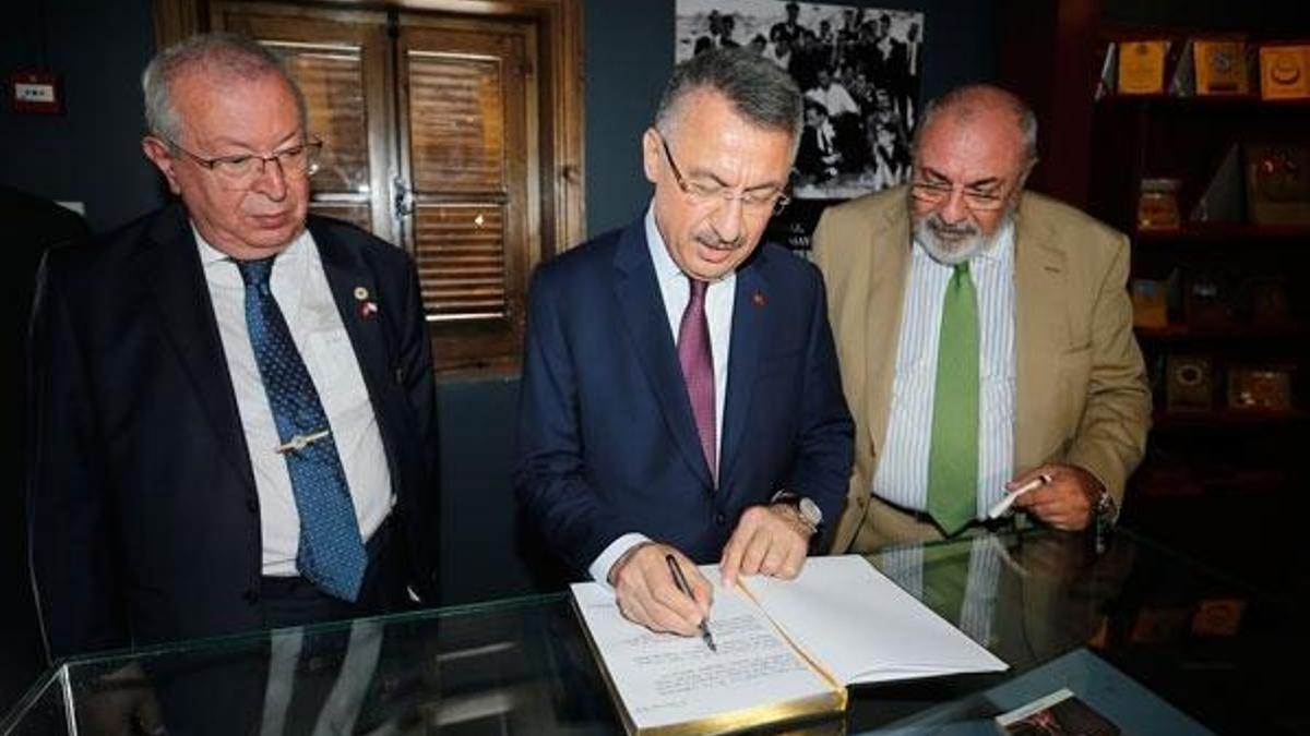 Alparslan Türkeş Müzesi Lefkoşa'da açıldı