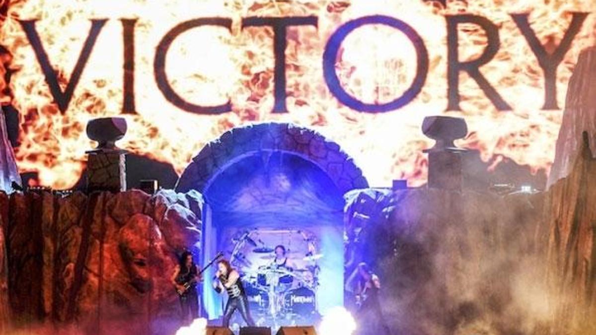 İstanbul'da 'metal fırtınası' esti!