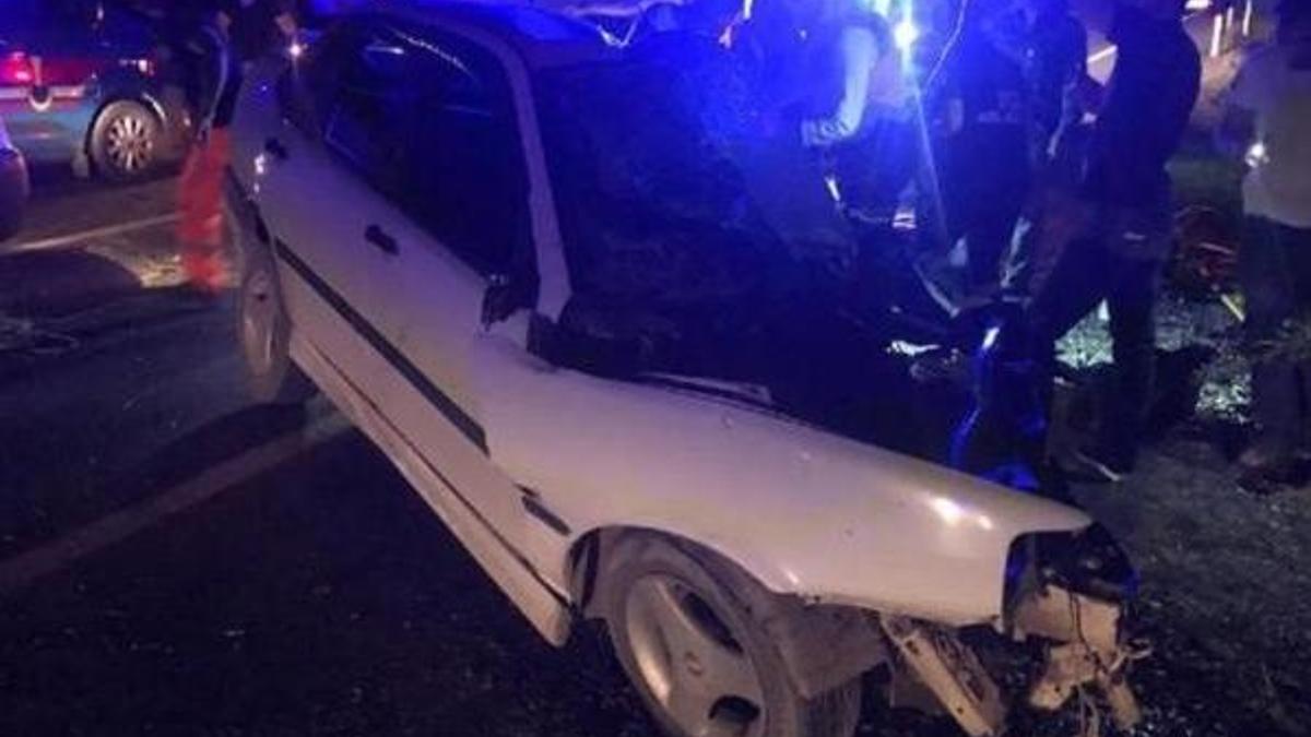 Burdur'da feci kaza: Sürücü, amcası ve dedesi öldü