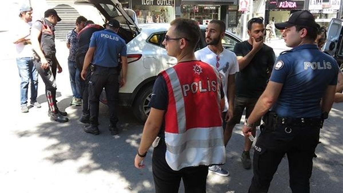 İstanbul'da "Kurt Kapanı 2019-11" uygulaması