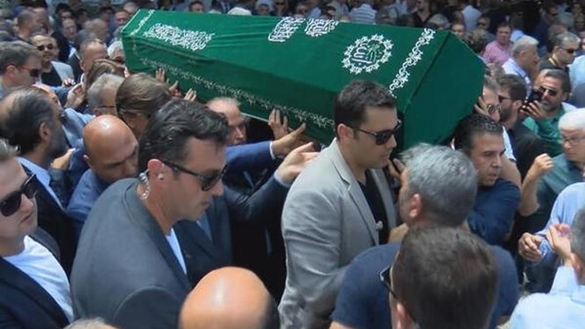 İş adamı Murat Dedeman son yolculuğuna uğurlandı