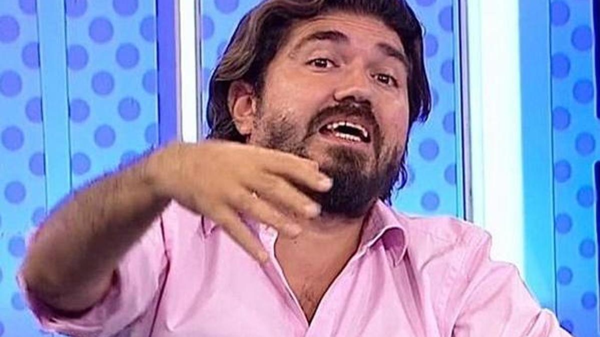 Rasim Ozan Kütahyalı, "Boşnaklara hakaret" davasında hakim karşısına çıktı
