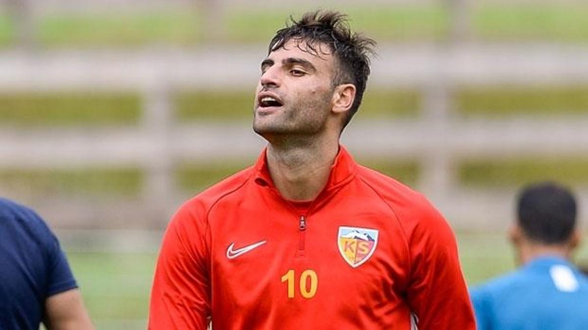 Deniz Türüç Fenerbahçe'yi seçti!