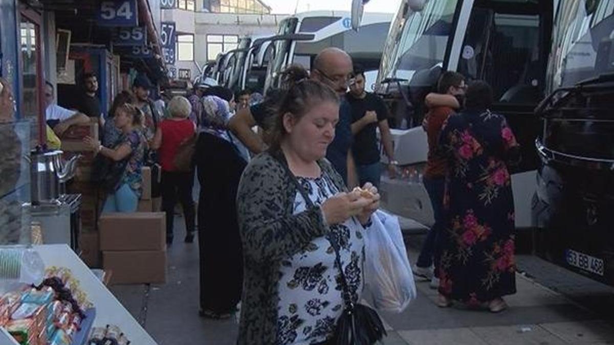 Otogarda bayram yoğunluğu başladı