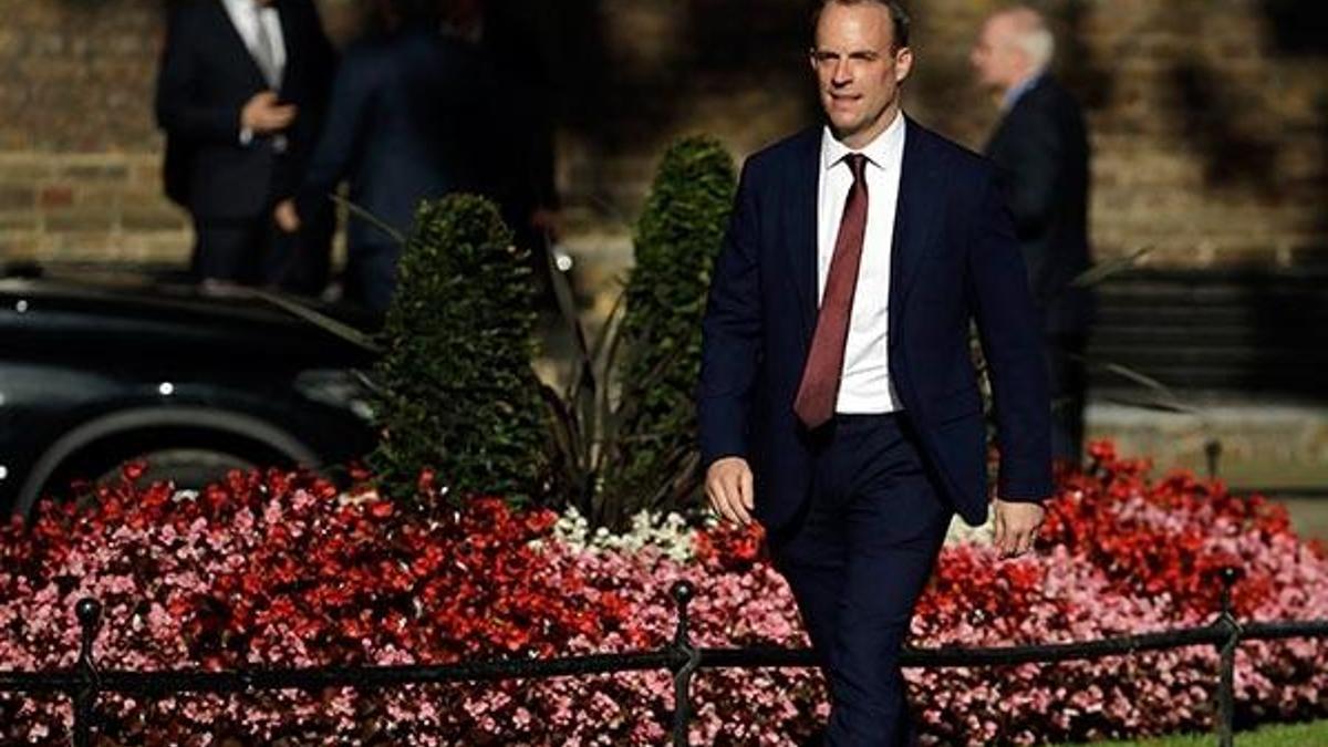 İngiltere Dışişleri Bakanı: Rusya INF anlaşmasını ihlal etti