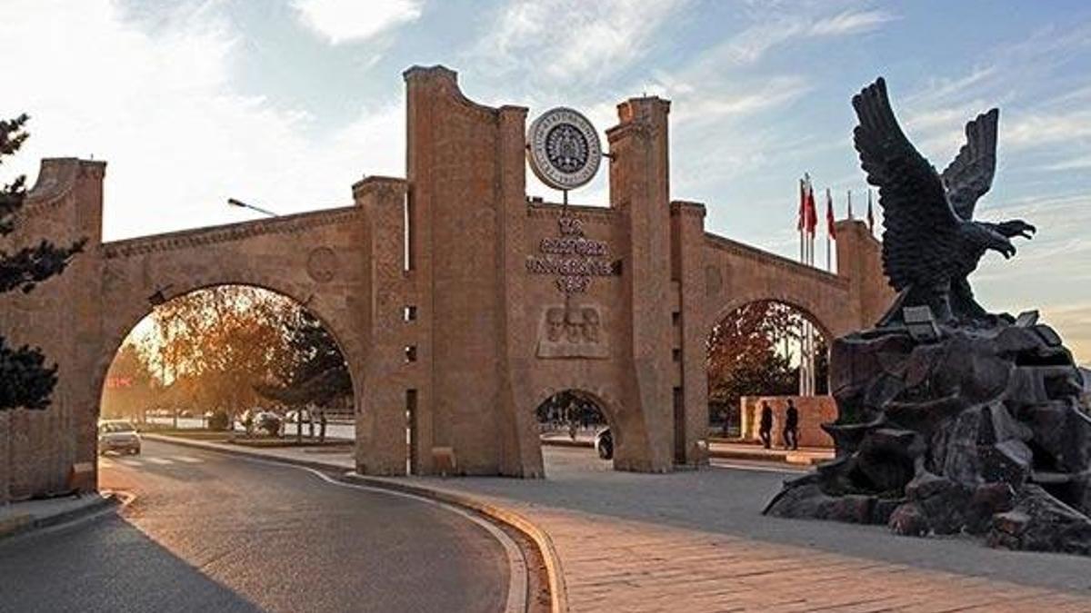 Üniversitelerden AYM’nin ‘hak ihlali’ kararına tepki