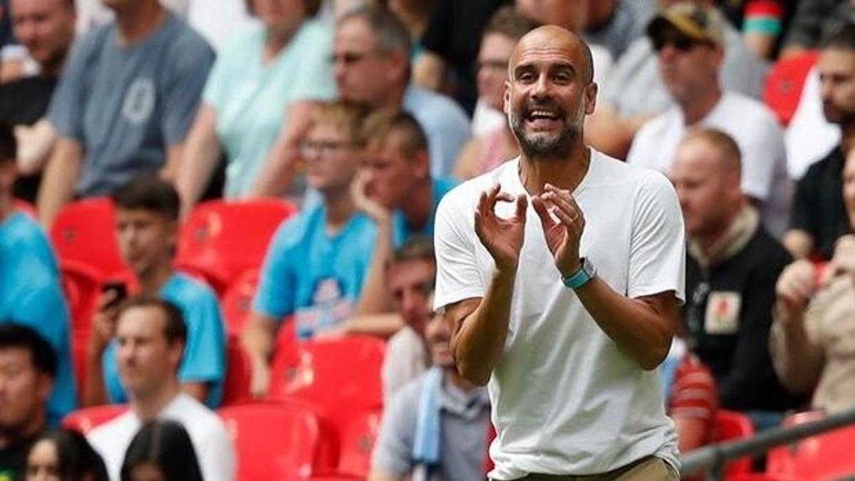 Pep Guardiola çıldırdı! Farklı biçimde tarihe geçti...
