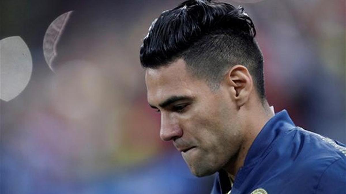 Galatasaray taraftarı Falcao nöbetinde