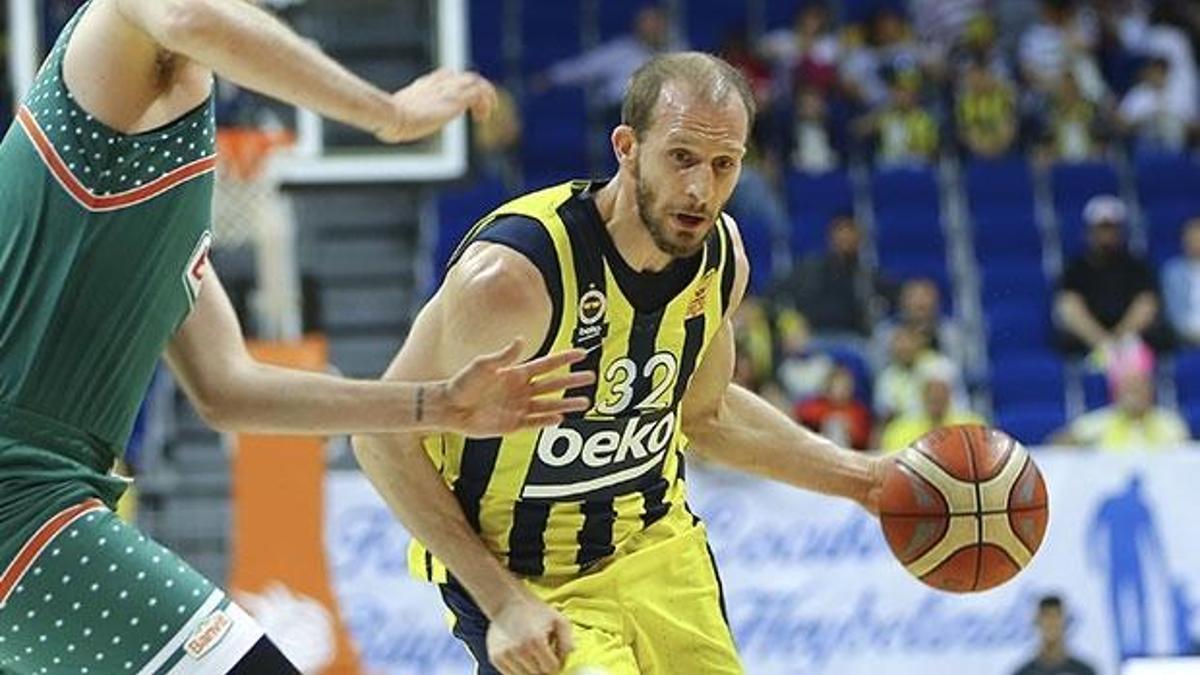Fenerbahçe Sinan Güler ile yolları ayırdı