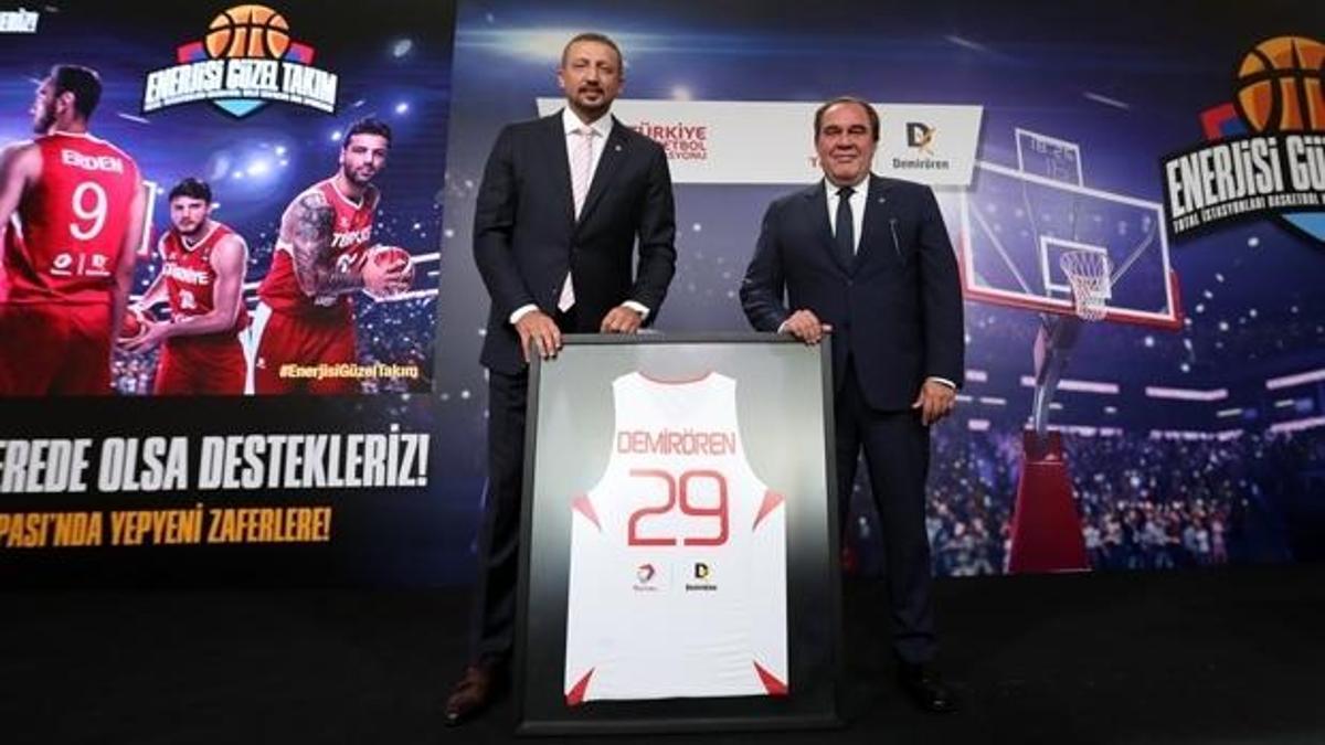 Basketbol Milli Takımları ile Total Oil Türkiye sponsorluk anlaşması imzaladı
