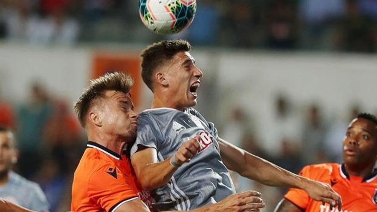 Başakşehir turu Yunanistan'a bıraktı!