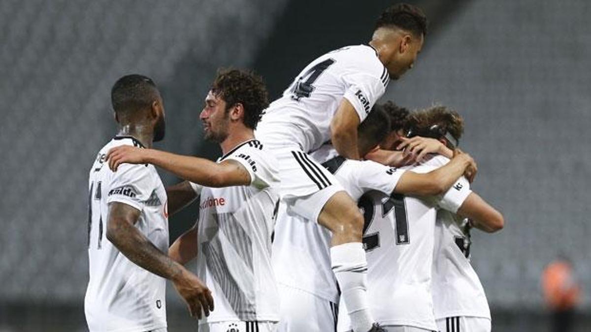 Beşiktaş'ın gençleri sınıfı geçti!