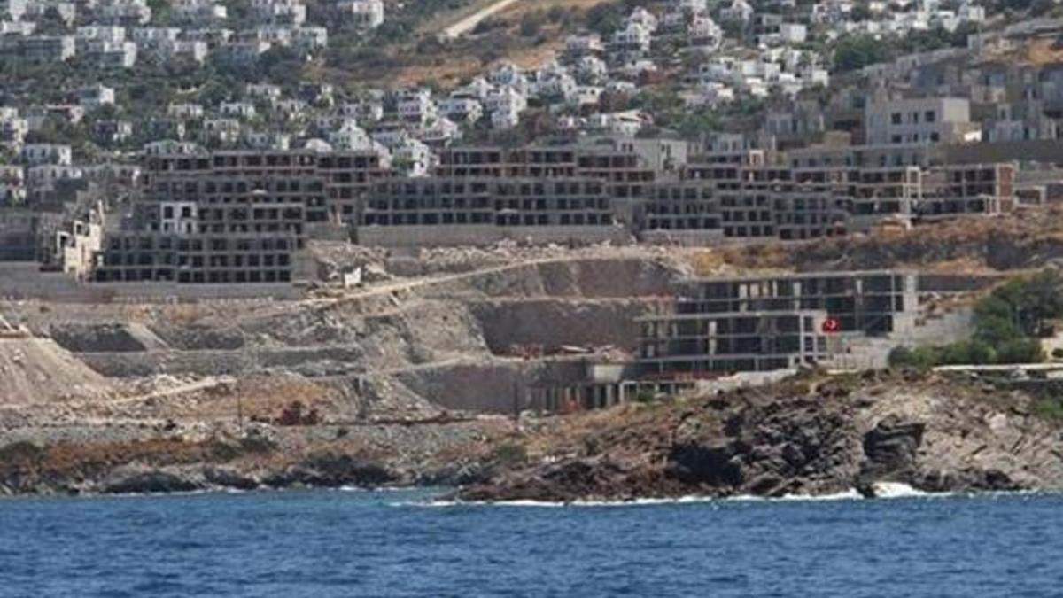 Bakan Kurum'dan Muğla'daki otel inşaatıyla ilgili açıklama
