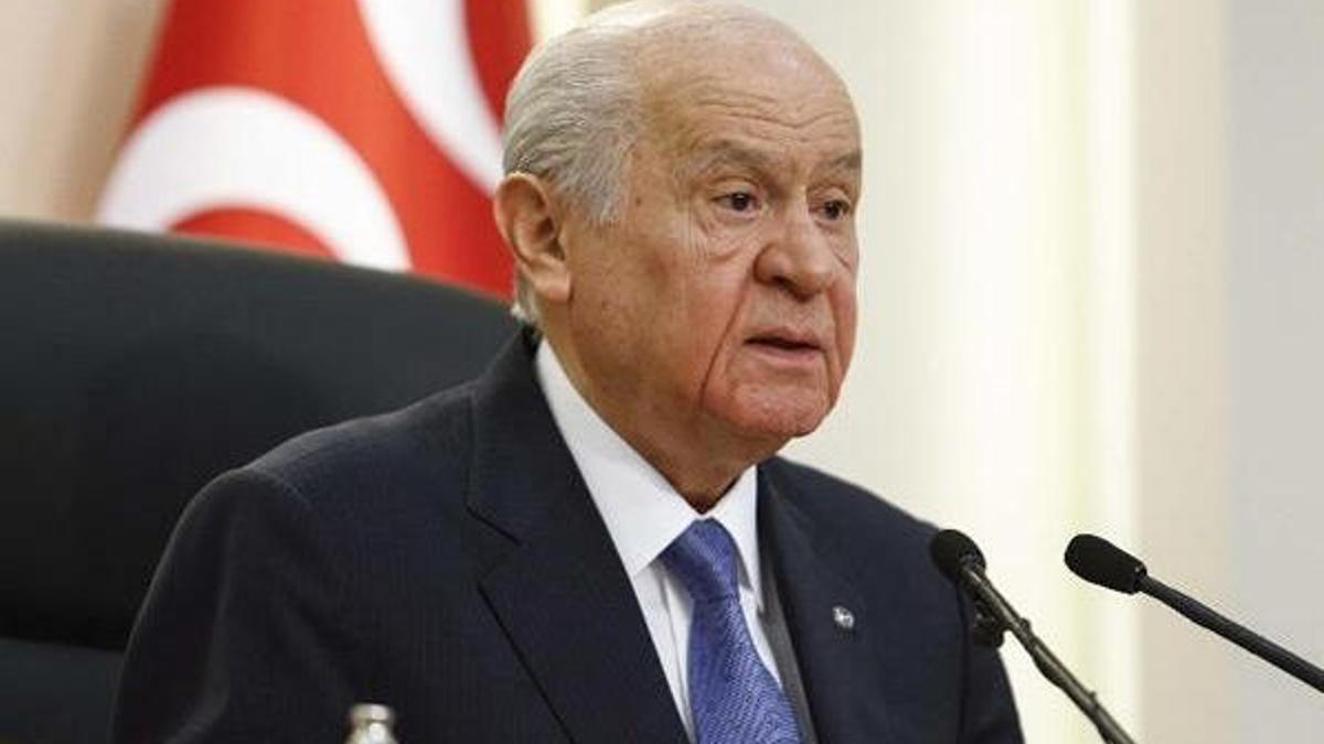 MHP lideri Bahçeli'den 3 belediye başkanının görevden alınmasıyla ilgili açıklama!