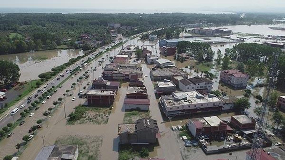 Samsun Valisi uyardı: Irmak çevresinden uzak durun