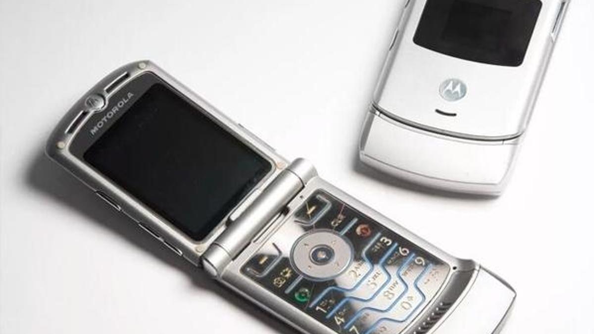 Motorola RAZR geri dönüyor!