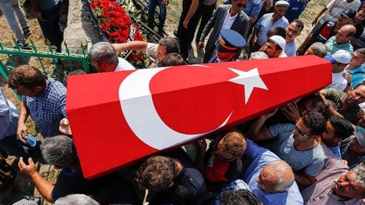 Şehit annesi yürekleri dağladı: Oğluma selam gönder