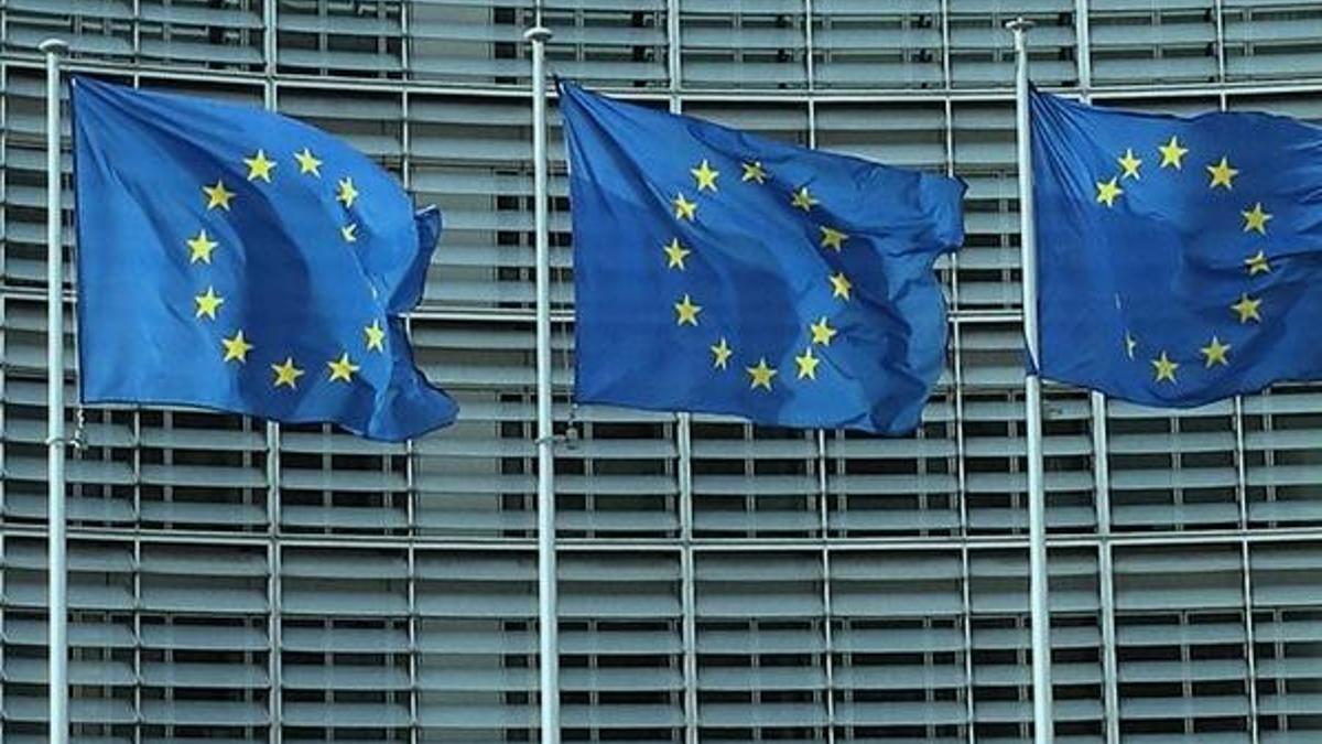 AB İngiltere'den Brexit önerisini "en kısa sürede" sunmasını istedi