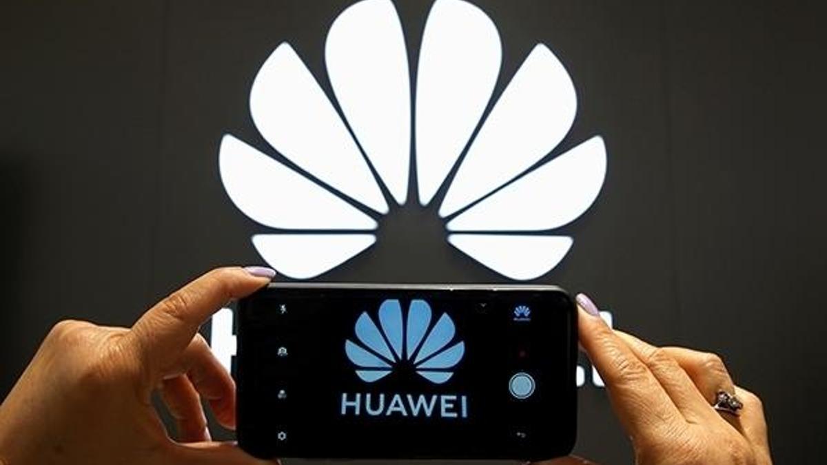 Huawei yeni modellerinde Google uygulamalarını kullanamayacak