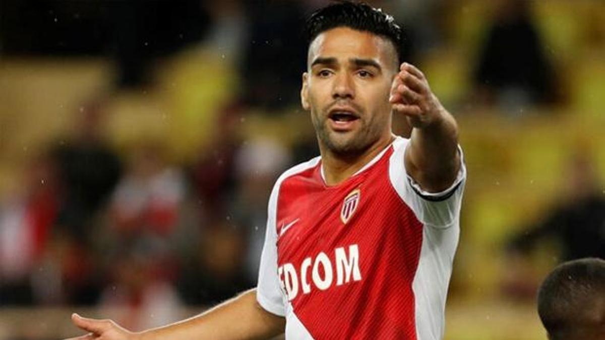 Falcao yarın geliyor!